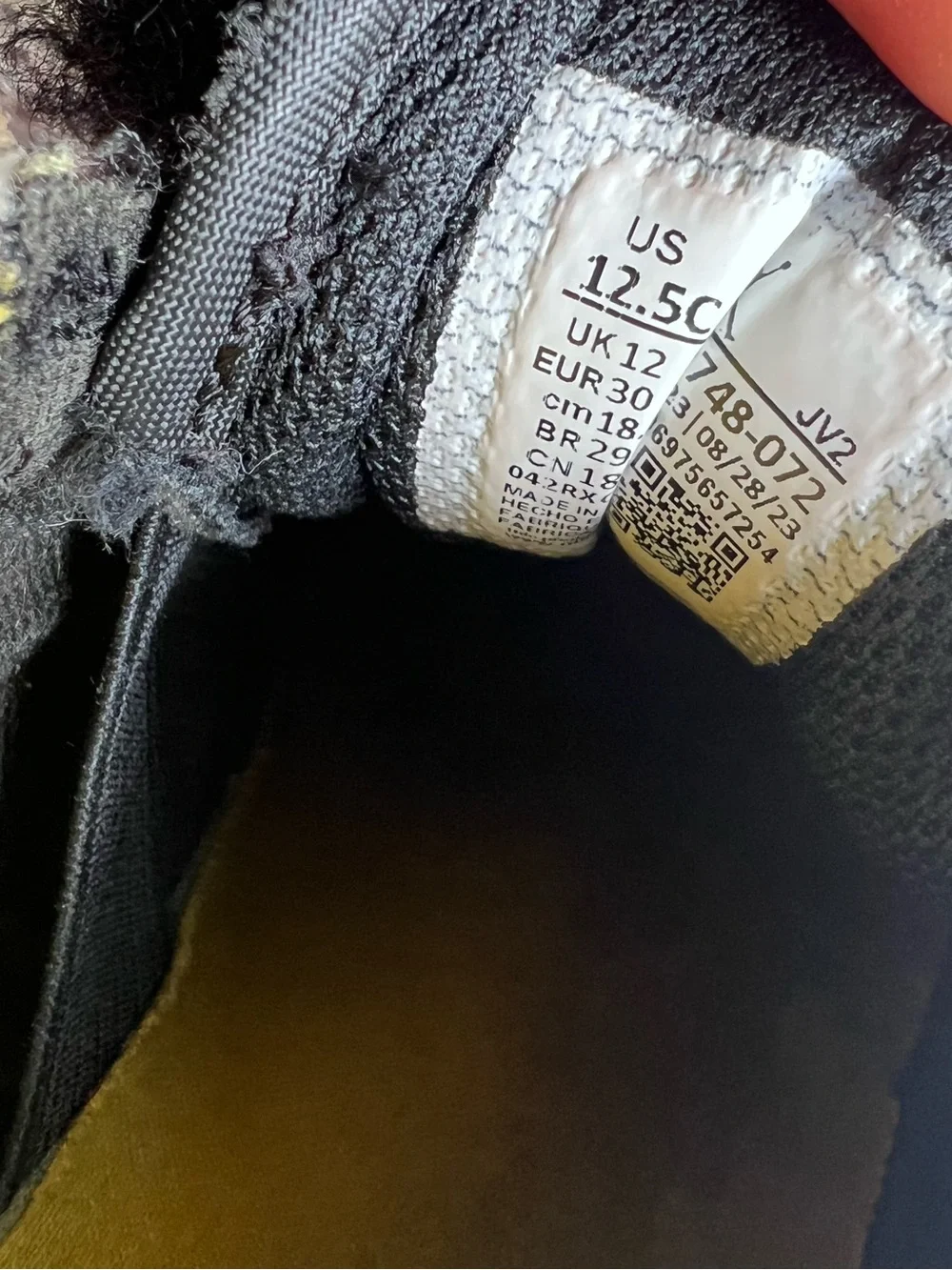 Nike Kids Jordan 1 Low-Top Sneakers in Black and Yellow